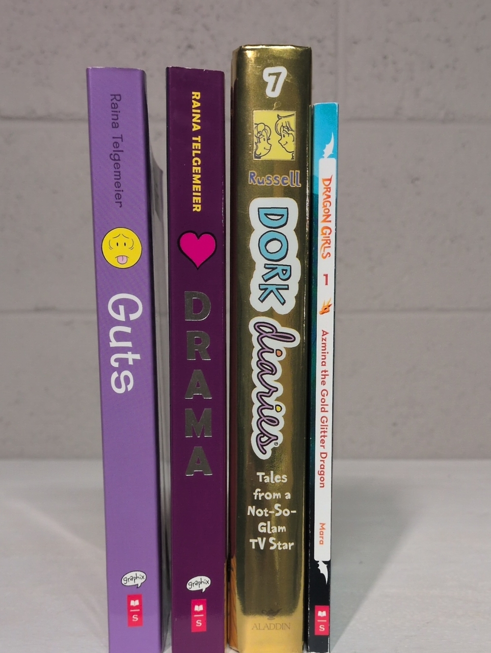 Kid's Book Bundle, Graphic Novels, Dork Diaries